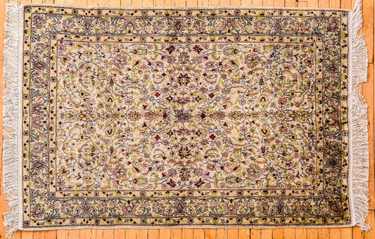 Isfahan – Qamari Moonlight
