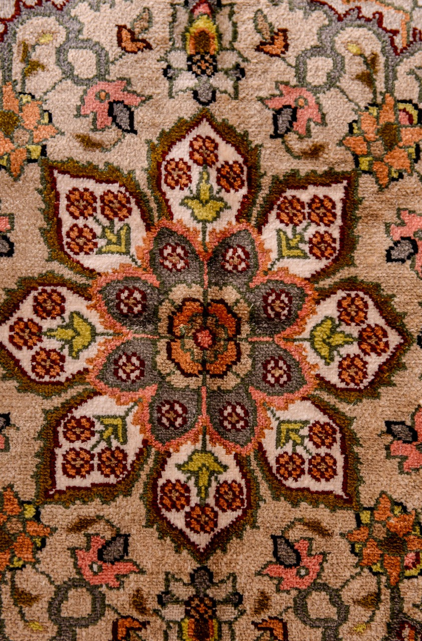 Kashan – Eye of Life