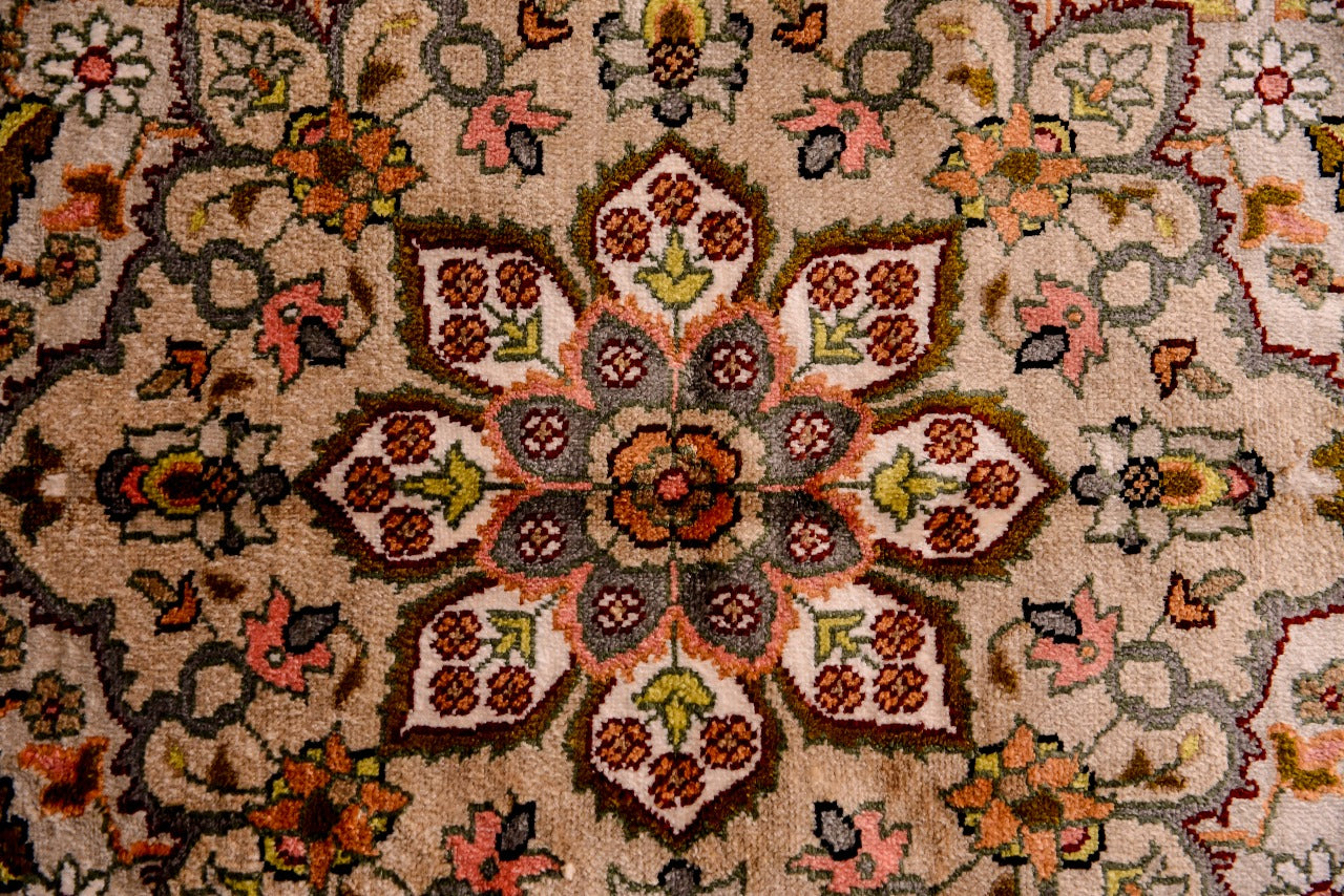 Kashan – Eye of Life
