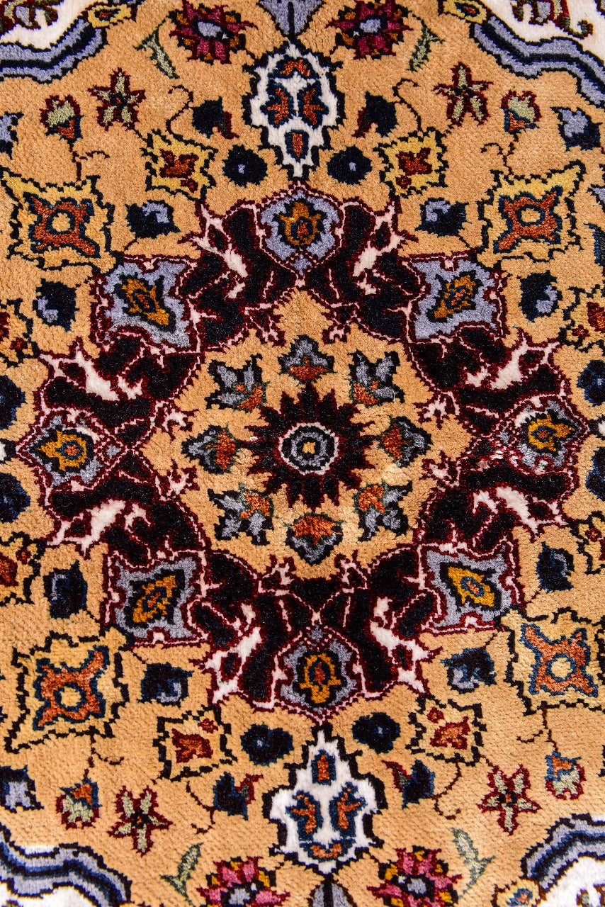 Kashan – Al-Mishkat "Lantern"